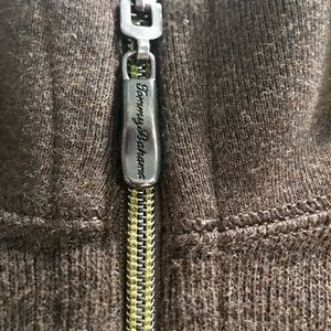 Tommy Bahama Men’s sweater.  Like new